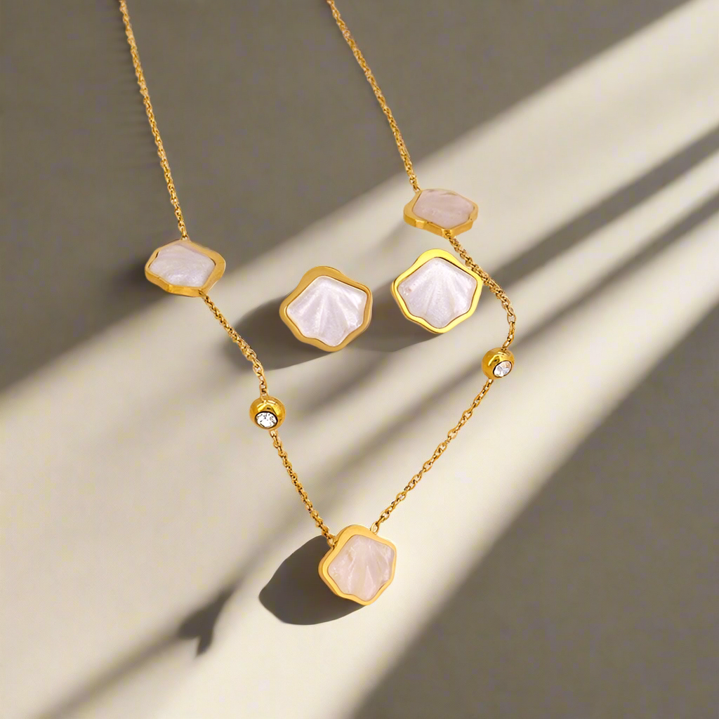 Mother of Pearl Shell set